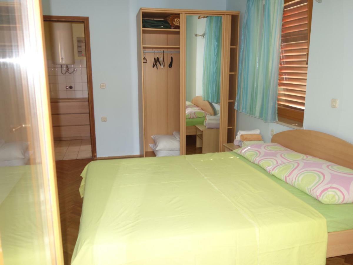Apartments Marinko Povile Ngoại thất bức ảnh